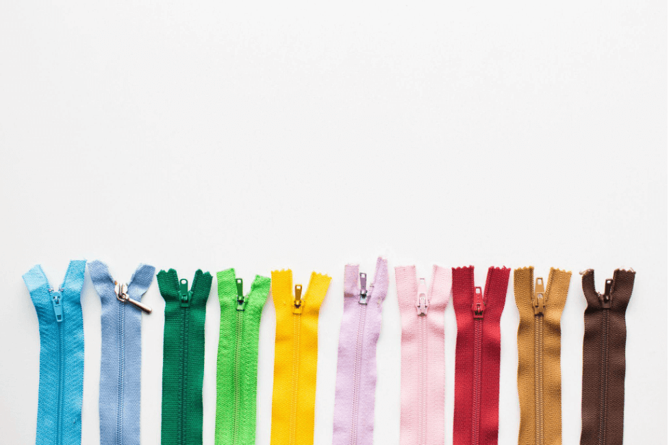 Виды застежек для одежды: особенности, характеристики