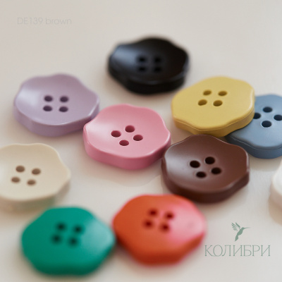 DE139 brown_1